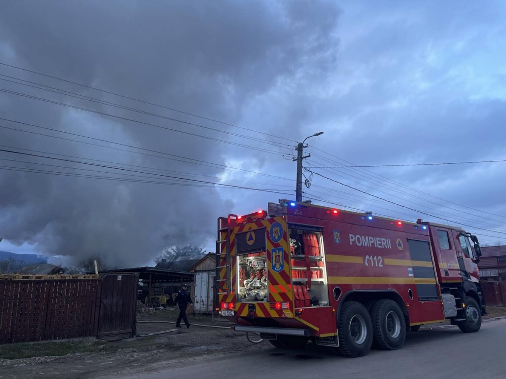 Incendii la Csiba și Siculeni